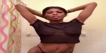 Periscope Hoe Strip & Twerk
