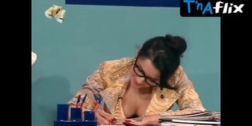 Tina Kandelaki Sexy Scene  in Slava Bogu, Ty Prishel!