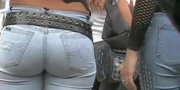 Gorgeous teen ass in tight jeans putting on a show