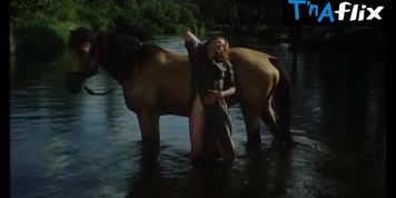 Kamila Sammler Bush Scene  in Requiem