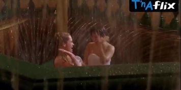 Snezhana Polezhaeva Lesbian,  Butt Scene  in Tayny Dvortsovykh Perevorotov