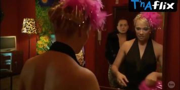 Sonia Bohosiewicz Butt,  Breasts Scene  in 39 I Pol