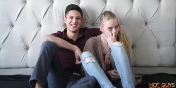 Best Friends Screw For The First Time (Naomi Nash)