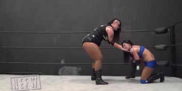 Jessica vs Santana