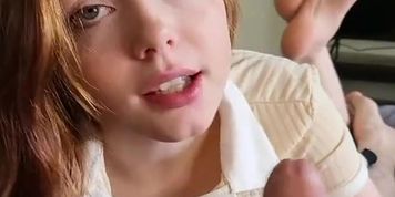 Rylie Rowan Naughty Sis Creampie Sex Video Leaked