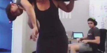 Casual lift carry 