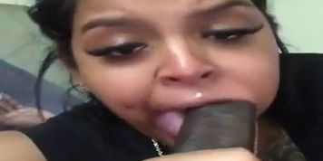 Cock Taste To Good To Naomi Caramrel