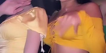Praew Phatcharin / ppraew_pp22 / phatcharin22 / praewasian