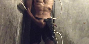 Handjob Thai black sport take shower  jack off thai sport part 2