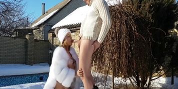 Sucking And Fucking On Snow