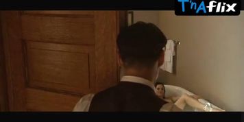Marion Cotillard Sexy Scene  in Public Enemies