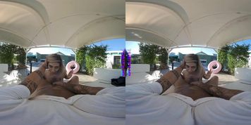 PURITYVR Business woman with Lisa Amane