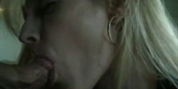 SEXY BLONDE COCKSUCKER