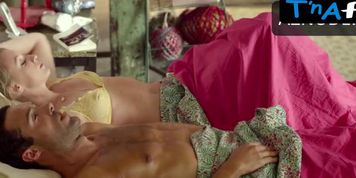 Ludivine Sagnier Sexy Scene  in Love Is In The Air