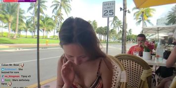 Beddle nipple slip irl live streaming twitch video