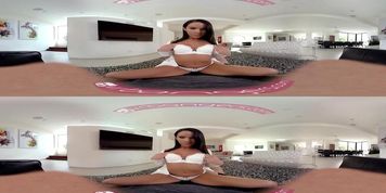 Vr Bangers My Naughty Sexy Teen Girlfriend Megan Rain Ride'S My Dick Vr Porn