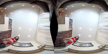 Ebony facesitting vr