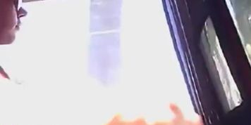 Bus Dickflash