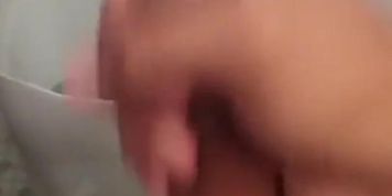 Aburrido Solo En La Casa Y Pues Me Hago Una Paja 
