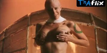 Sally Kirkland Butt,  Breasts Scene  in Flexing With Monty