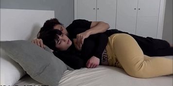 Big Tits Stepsister Share Bed With Stepbrother & Gets Fucked At Nightzex0R4H
