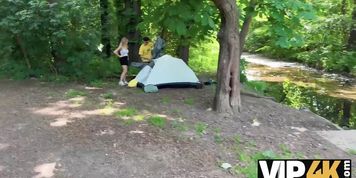 VIP4K. Turistas (Jade Jadore)