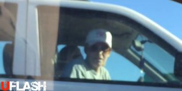 Car Dickflash for Blonde Milf and Teen