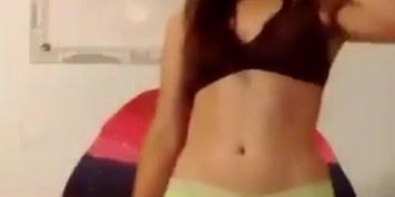 TANIA BAILANDO (De La)