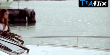 Samantha Richelle Bikini Scene  in Almost Paradise