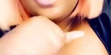 Fat Hoe with Pink Hair being a Slut on Snapchat