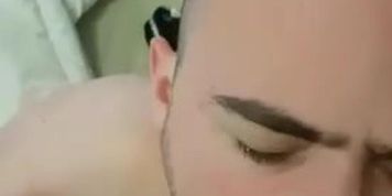 Cumshot in the face