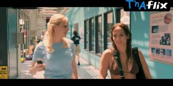 Jennifer Lopez Sexy Scene  in What To Expect When You'Re Expecting