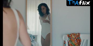 Katia Borlado Breasts Scene  in Notas Sobre Un Verano