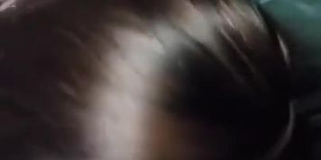 Desi Indian gives a hot blowjob