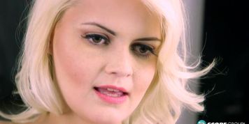 Shower Strokin' - Alexandra Cat (Blonde Cat, Jordan Pryce, Madison Hart)