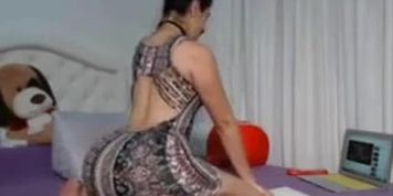 Sexy Latina Solo Masturbating