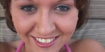 Brianna Blaze is outdoors when she performs this P (Avery Sweet)