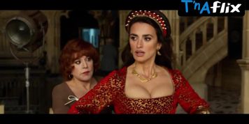 Penelope Cruz Sexy Scene  in The Queen Of Spain