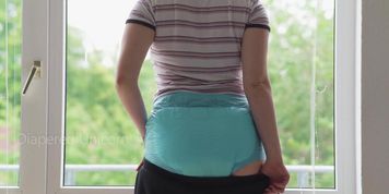Diaper Tease