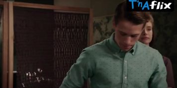 Lara Leijs Breasts Scene  in De Spa
