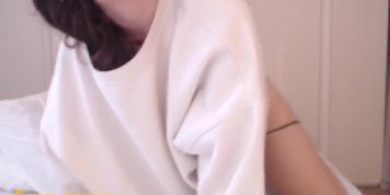 sexbomb Cleosins is a tease(from cam_cumshow of Cleopatra sinns,december 15th, part 2)