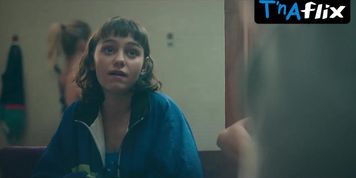 Laura Ubach Butt Scene  in Olympo