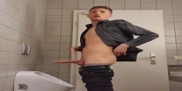 twink in the toilet