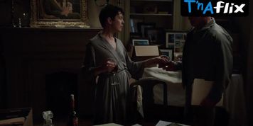 Olivia Williams Lesbian,  Butt Scene  in Sabotage