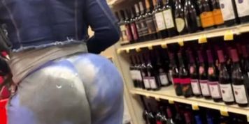 Creamed On Sexy Big Booty Ebony Mature Milf In ...