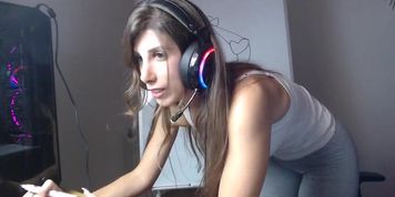 drawing with tight leggins