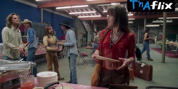 Fairuza Balk Sexy Scene  in Almost Famous