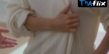 Linda Hoffman Breasts Scene  in The Dentist