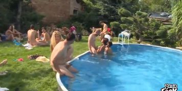 Outdoor Orgy Sex Fucking p1