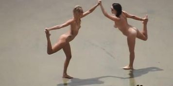 Amateur girls pose nude on beach for pictures they think are private